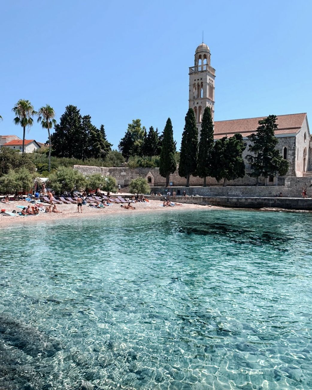 Dubovica Cove